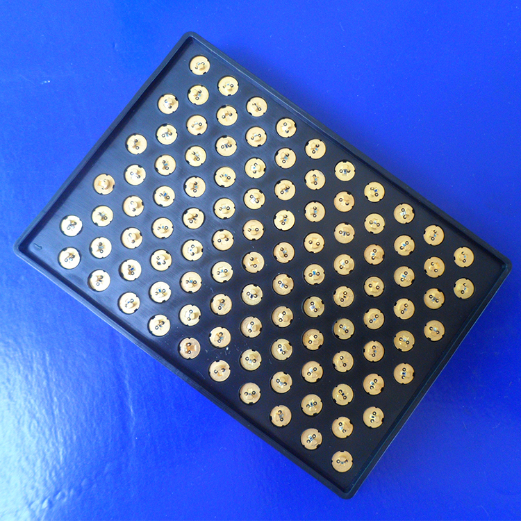 半導(dǎo)體激光焊接機(jī)實(shí)拍樣機(jī)